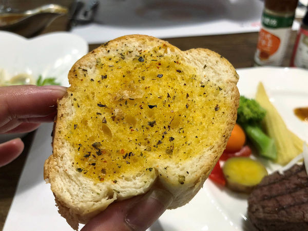 ●嘉義食記●御膳屋牛排/家樂福北門店/IG打卡熱點/視嗅味三覺饗宴