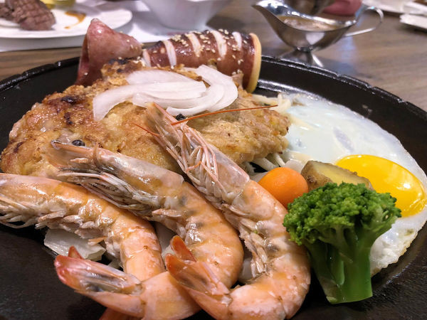 ●嘉義食記●御膳屋牛排/家樂福北門店/IG打卡熱點/視嗅味三覺饗宴