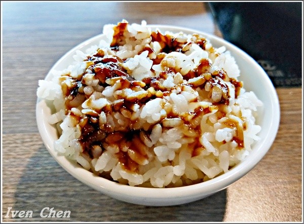 先精緻日式火鍋：《林口火鍋美食推薦》海陸精緻鍋物\  天然精燉湯頭\非嚐不可的極鮮海陸鍋及美國無骨牛小排鍋-『先精緻日式火鍋』