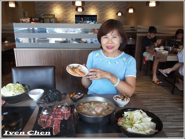 先精緻日式火鍋：《林口火鍋美食推薦》海陸精緻鍋物\  天然精燉湯頭\非嚐不可的極鮮海陸鍋及美國無骨牛小排鍋-『先精緻日式火鍋』