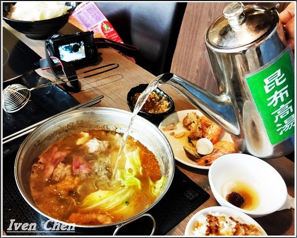 先精緻日式火鍋：《林口火鍋美食推薦》海陸精緻鍋物\  天然精燉湯頭\非嚐不可的極鮮海陸鍋及美國無骨牛小排鍋-『先精緻日式火鍋』