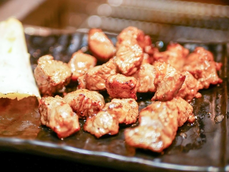 【忠孝新生】蟹宴日式頂級帝王蟹燒烤鍋物，頂級食材新鮮吃到飽！生食、火鍋、燒烤一次滿足！