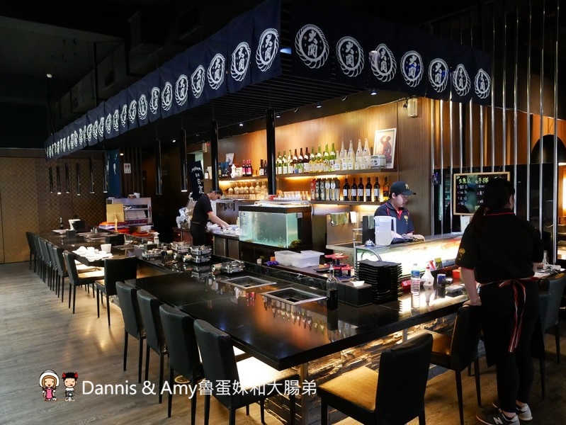 《台北帝王蟹吃到飽》蟹宴-日式頂級帝王蟹燒烤鍋物。澎湃海鮮頂級肉品哈根達斯吃到飽。汽水啤酒無限暢飲︱火烤兩吃一次滿足。新生高架橋旁（影片）