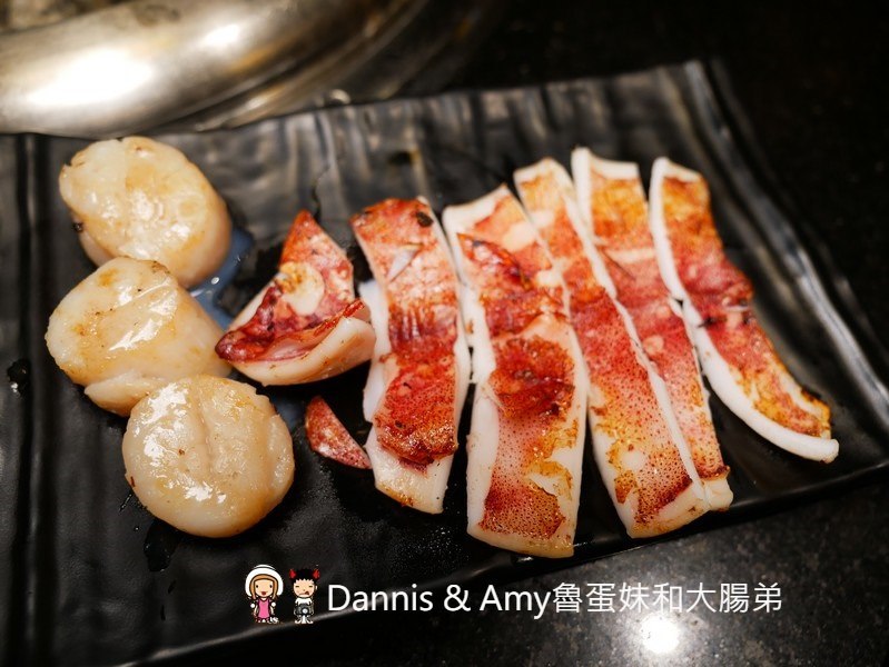 《台北帝王蟹吃到飽》蟹宴-日式頂級帝王蟹燒烤鍋物。澎湃海鮮頂級肉品哈根達斯吃到飽。汽水啤酒無限暢飲︱火烤兩吃一次滿足。新生高架橋旁（影片）