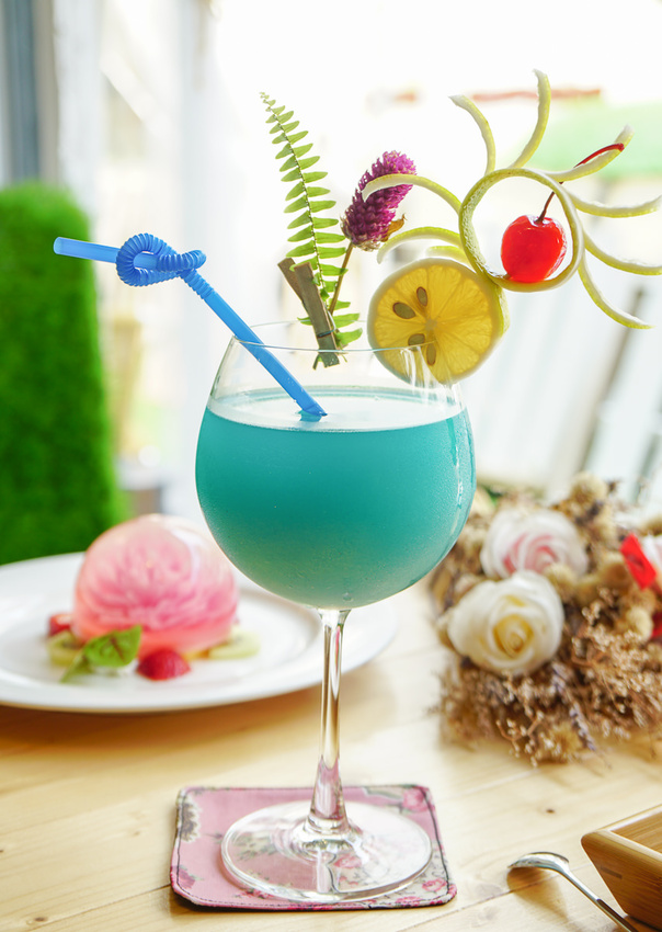 [高雄]蔝蓨花苑Miss U Flower Tea House-許你一個極致花花世界~網美必來高雄IG打卡美食 - 美食好芃友