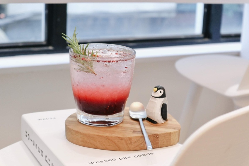 topo+ cafe' 及拓樸本然空間設計