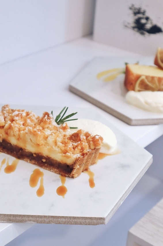 topo+ cafe' 及拓樸本然空間設計