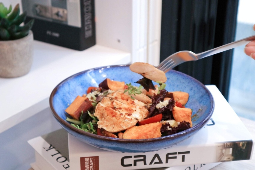 topo+ cafe' 及拓樸本然空間設計