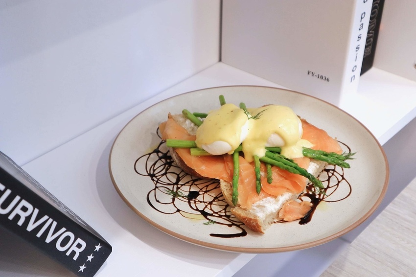 topo+ cafe' 及拓樸本然空間設計