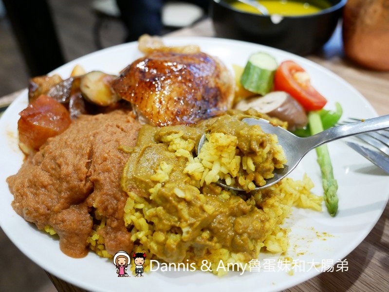 《師大美食》 以勒廚房Jireh Kitchen異國料理。平價好吃的手作捲餅、香料飯、船型披薩。土耳其餐廳菜單價位分享 ︱捷運台電大樓附近（影片）