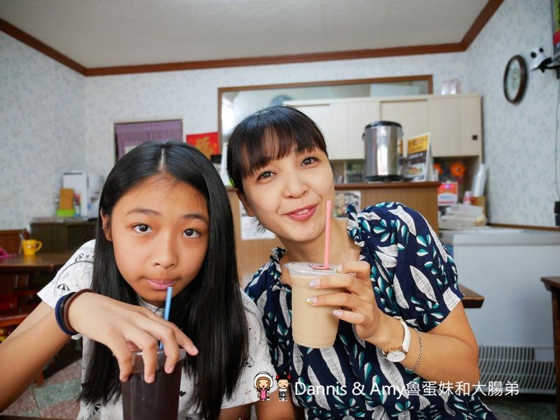 《新竹早餐推薦》用心美味的樂蜜早午餐。手工山型吐司x超值套餐營養滿點x林華泰紅茶︱學生美食篇(影片) 《新竹早餐推薦》用心美味的樂蜜早午餐。手工山型吐司x超值套餐營養滿點x林華泰紅茶︱學生美食篇(影片)