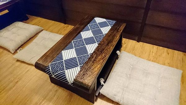 38168702_1987460524618960_3072543084421054464_n