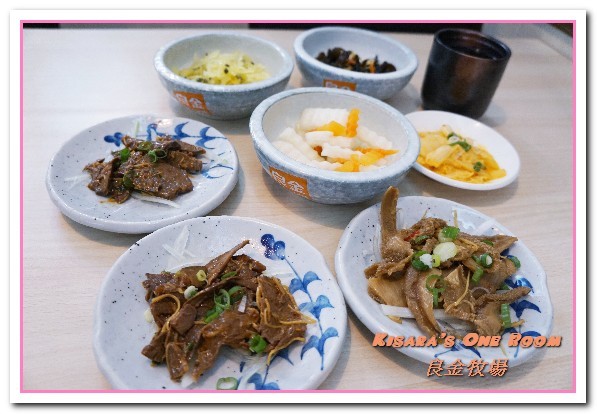 良金牧場(中科店)：台中西屯區小吃麵館．創新嗆壺現沖當日空輸溫體牛肉麵──良金牧場-台中中科店