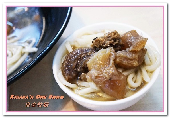 良金牧場(中科店)：台中西屯區小吃麵館．創新嗆壺現沖當日空輸溫體牛肉麵──良金牧場-台中中科店