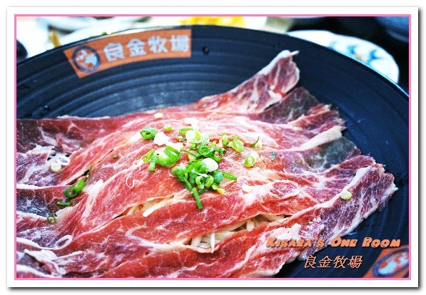 良金牧場(中科店)：台中西屯區小吃麵館．創新嗆壺現沖當日空輸溫體牛肉麵──良金牧場-台中中科店