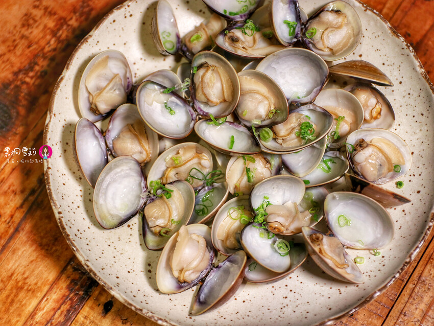 獨樂清酒食堂｜有正妹店長之隱身巷弄的超日式居酒屋〃捷運台北車站Y17