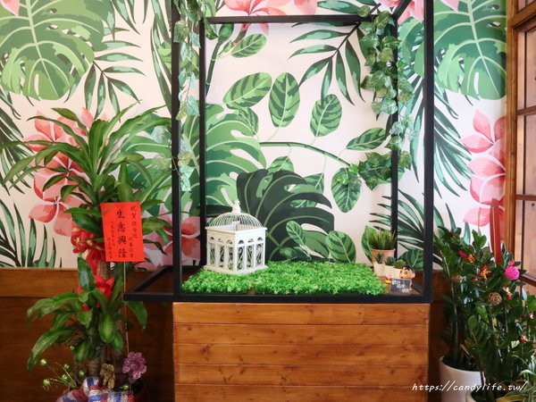 陸合院:台中美食│陸合院〃台中IG人氣打卡店!超夢幻漸層氣泡飲,還有原味薄荷氣泡免費無限續~