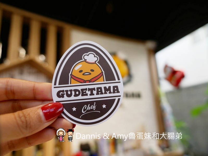 《台中主題餐廳推薦》蛋黃哥五星主廚餐廳台中旗艦店。期間限定聖誕大餐超好吃,環境好好拍還有兩層樓高旋轉溜滑梯可以玩︱親子友善餐廳聚餐首選（影片）