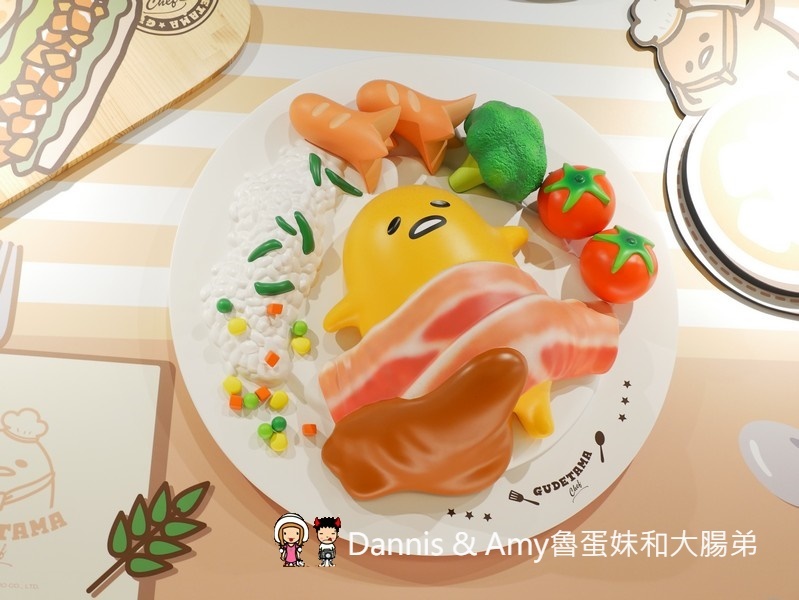 《台中主題餐廳推薦》蛋黃哥五星主廚餐廳台中旗艦店。期間限定聖誕大餐超好吃,環境好好拍還有兩層樓高旋轉溜滑梯可以玩︱親子友善餐廳聚餐首選（影片）