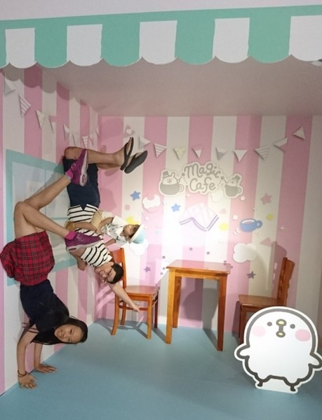 卡娜赫拉的愜意小鎮:高雄~卡娜赫拉的愜意小鎮~超萌療癒粉紅兔兔與P助奇幻魔術秀~展期6/22-9/2~駁二正式登場~ 卡娜赫拉的愜意小鎮:高雄~卡娜赫拉的愜意小鎮~超萌療癒粉紅兔兔與P助奇幻魔術秀~展期6/22-9/2~駁二正式登場~