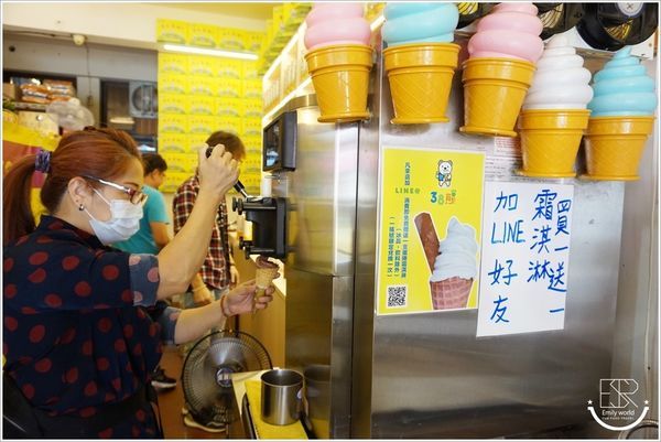 38熊手工蛋捲 (12)