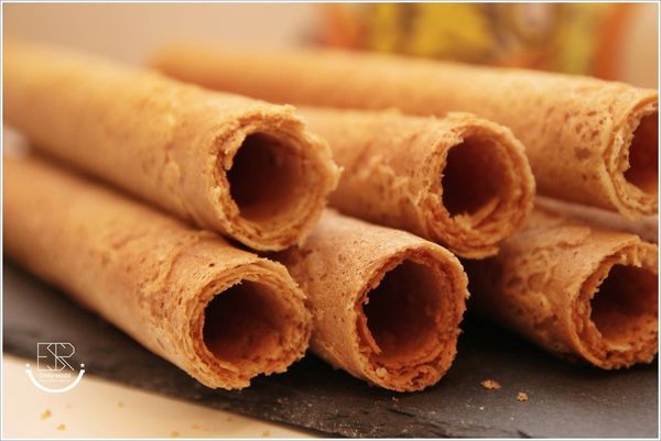 38熊手工蛋捲 (36)