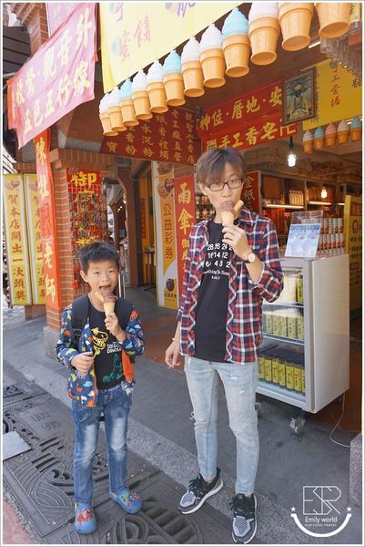 38熊手工蛋捲 (15)