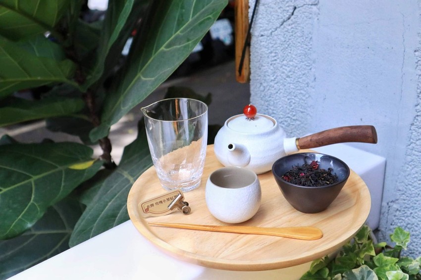 外兒.Awhile 板橋