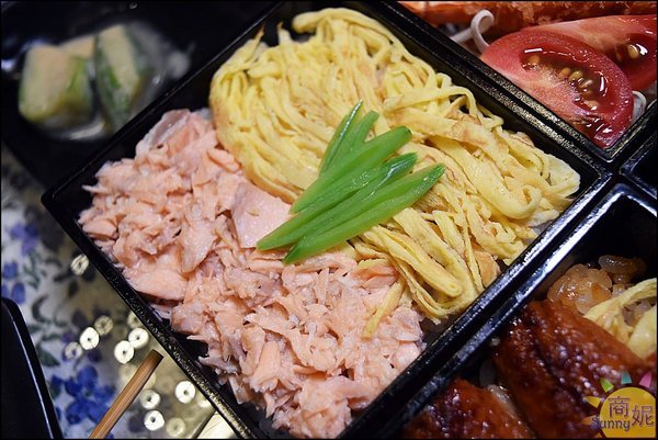 御三家(西屯寧夏店):台中文青風日式餐盒《小心肝便當》一組四層雙人同享只要280!