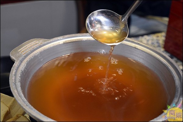 御三家(西屯寧夏店):台中文青風日式餐盒《小心肝便當》一組四層雙人同享只要280!