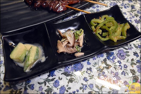 御三家(西屯寧夏店):台中文青風日式餐盒《小心肝便當》一組四層雙人同享只要280!