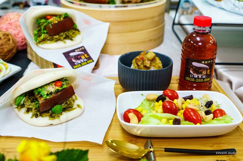 2018 桃園市政府名攤美食競賽 桃園有好市 名攤新食力 超值美食獎得主 一份值得您細細品味的美食-古早味刈包 得獎作品介紹