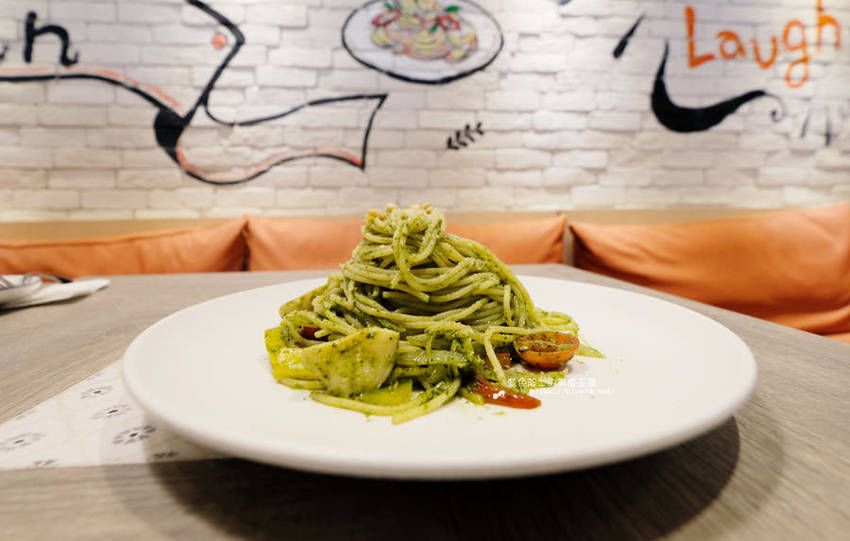 台中北屯│布佬廚房台中新都店-台北人氣西式創意蔬食展店台中大坑 - 藍色起士的美食主義