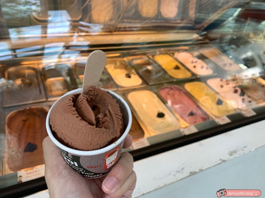 阿信巧克力農場 │屏東景點•寵物友善•喝可可茶餵梅花鹿 - 丹尼的吃喝玩樂