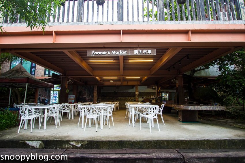 【屏東景點】墾丁親子景點|阿信巧克力農場~巧克力生態DIY、夜探梅花鹿,餵小鹿喝奶,好玩有趣的親子生態體驗