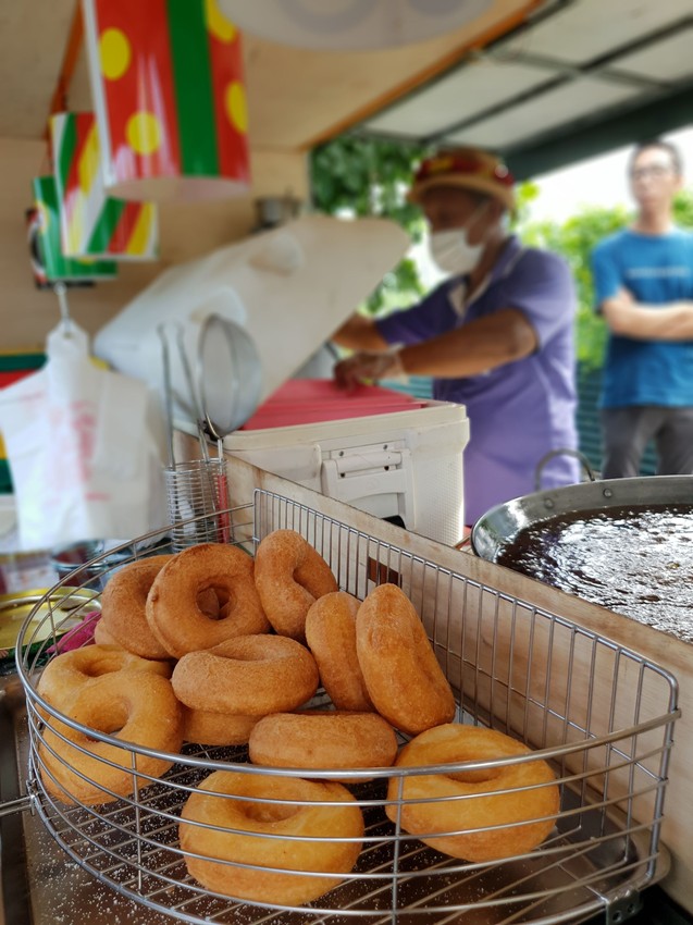 高雄美食。原來是霧台神山小米甜甜圈 x 像麻糬一樣Q軟好吃