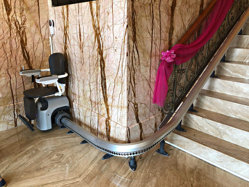 【淡水】新北淡水海鮮餐廳；小家庭聚餐；宴會餐廳；尾牙聚餐─富基采儷婚宴會館