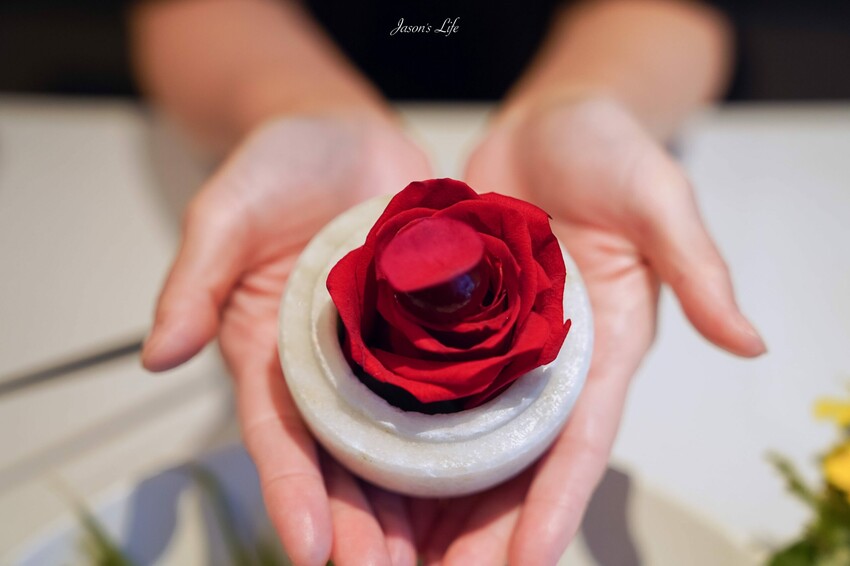 【台中西屯│美食】鹽之華法國餐廳Fleur de Sel Restaurant。2022米其林1星推薦,無菜單法式料理,道道驚艷