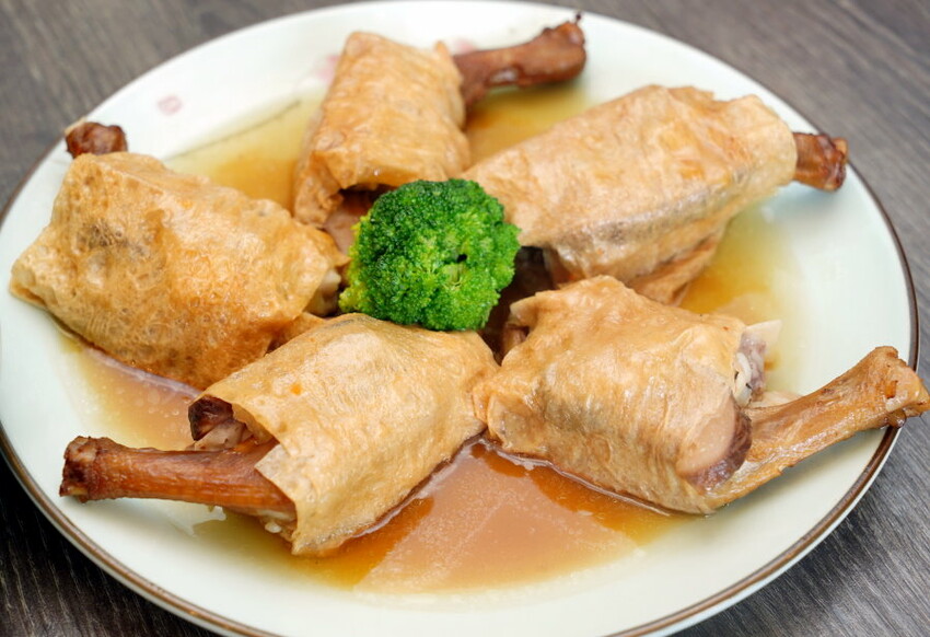 【台中西屯】富彩軒．連三年米其林餐盤推薦!傳承經典粵菜好手藝!