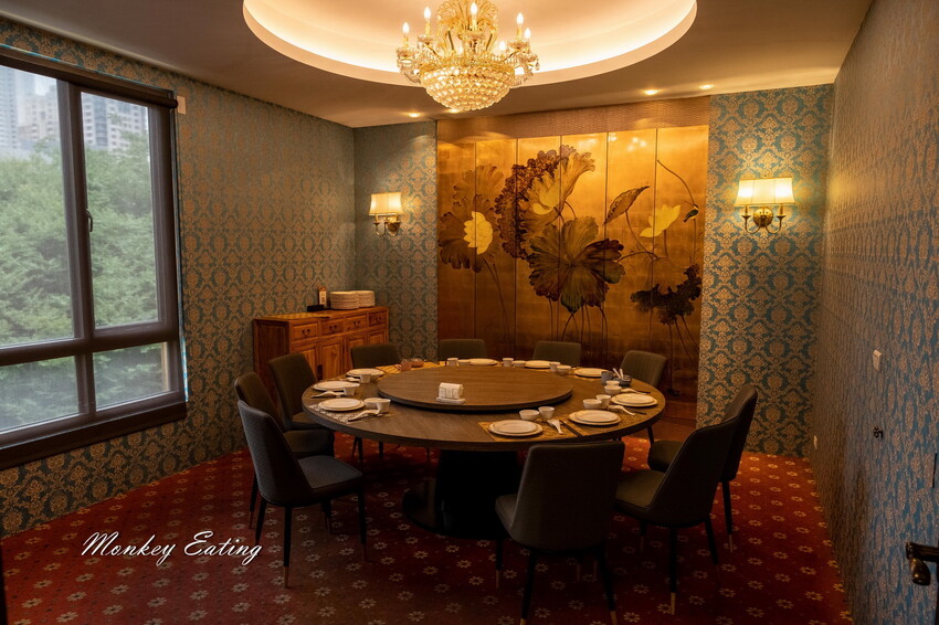 【台中西屯】富彩軒-私房粵菜｜連續3年入選米其林餐盤，精緻功夫菜港點。婚宴尾牙合菜推薦 - 貪吃猴的幻想