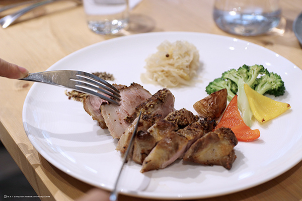 August_22.JPG August_22.JPG