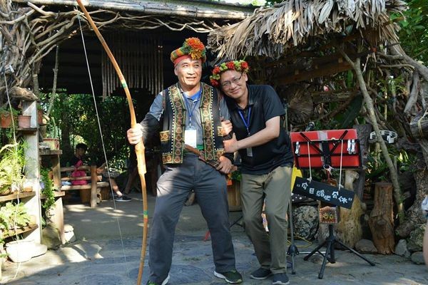 38430103_221079458555456_4539749233229561856_n 38430103_221079458555456_4539749233229561856_n