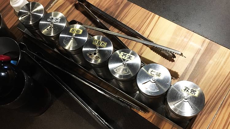 戰醬燒肉,吃到飽,公館吃到飽,龍蝦吃到飽,生蠔吃到飽,和牛吃到飽,碳火燒肉,無煙燒肉,公館美食,臺灣大學,台大美食,水源市場,天使紅蝦,藍鑽蝦