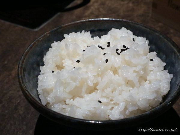 花吧 Flower8:台中美食│花吧 flower8〃超美香草火鍋,將食用花倒入鍋中,繽紛創意,顛覆你的想像~