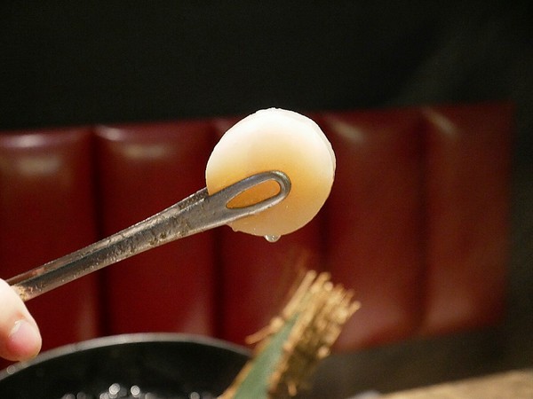 花吧Flower8：花吧 Flower8-台中西屯區特色鍋物  花草入鍋同時滿足視覺和味覺  套餐式火鍋吃飽又吃巧  還有調酒可以搭配超新奇