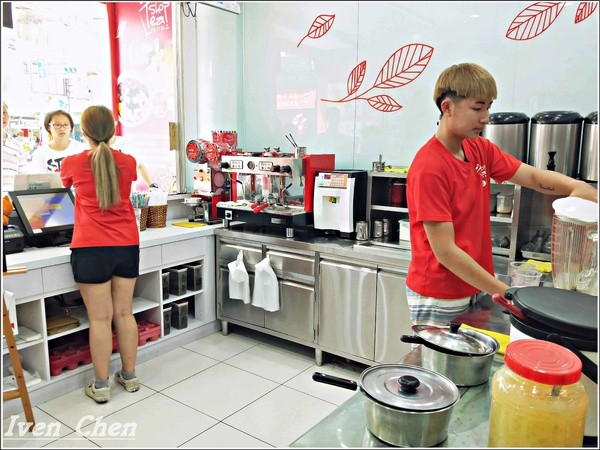 茶朵儿果汁飲品專賣店(富崗旗艦店)：《桃園飲料果汁推薦》吃冰也要健康美味/滿溢的清涼/冰糖甜湯/新鮮水果現作/天然食材/CP質最高境界的冰品店-『茶朵ㄦ果汁飲品專賣店』