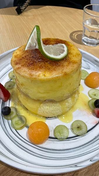 品味全天早午餐，享受愜意時光，就在桃園藝文特區成真咖啡！