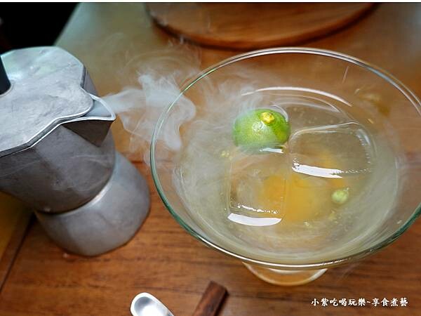 桔霧山嵐創意咖啡-成真咖啡桃園藝文町店 (6).jpg