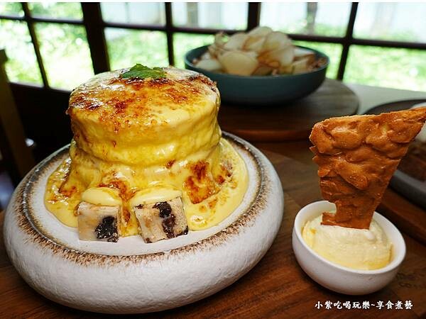 熔岩焦香布蕾舒芙蕾-成真咖啡桃園藝文町店 (2).jpg