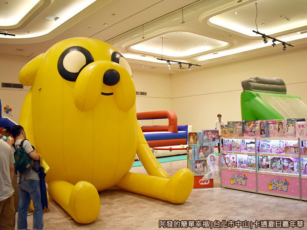 卡通夏日嘉年華14-3公尺高的大型老皮氣墊公仔.JPG